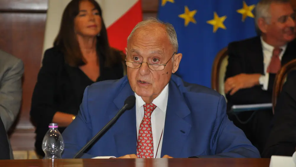 "Una politeia per un'Europa diversa, più forte e più equa"