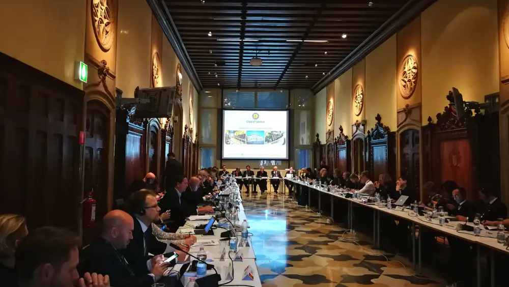 Club di Venezia: elezioni europee e "minacce ibride"