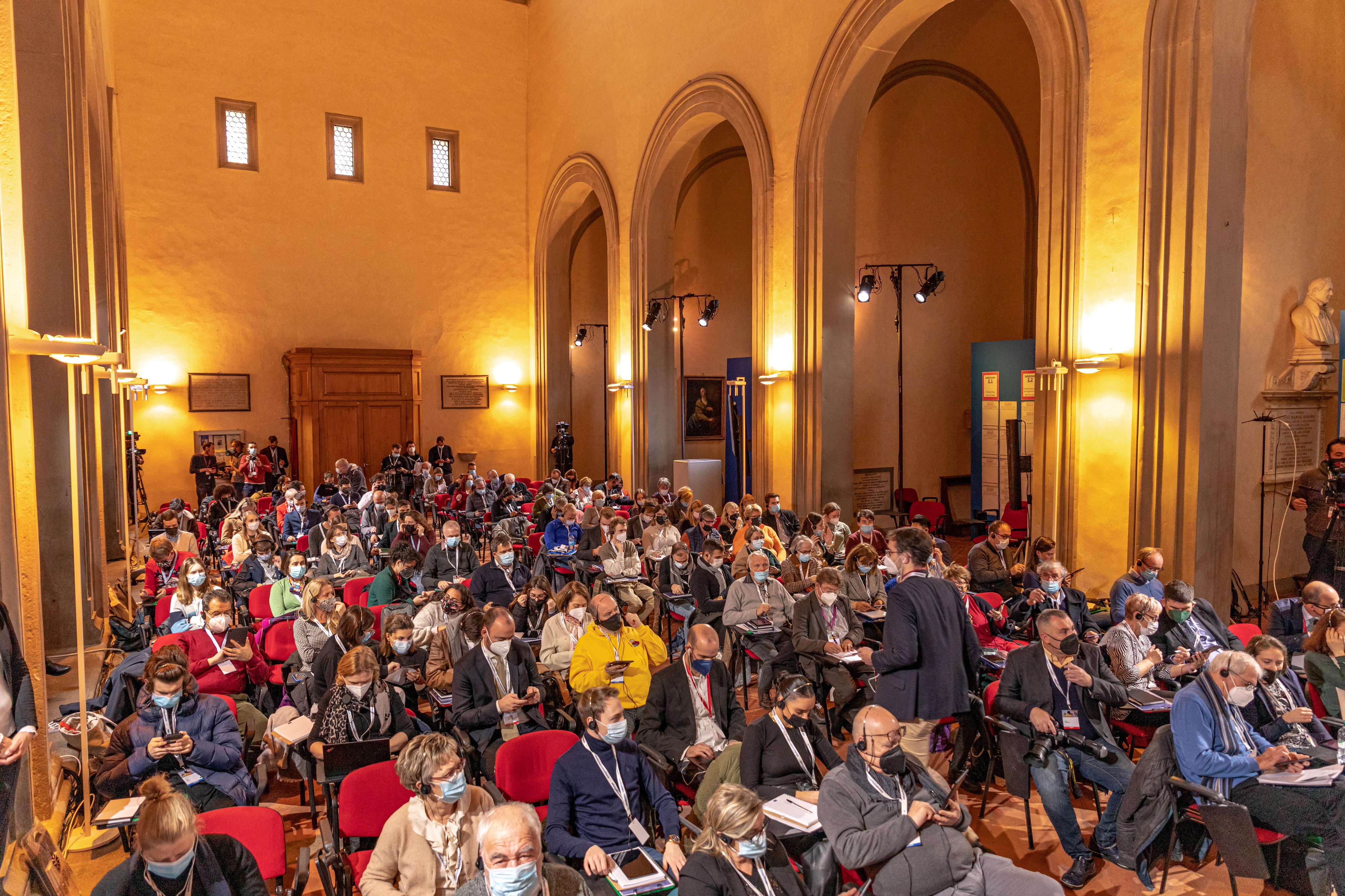 Conferenza futuro dell'Europa: plenaria discute 90 raccomandazioni dei cittadini