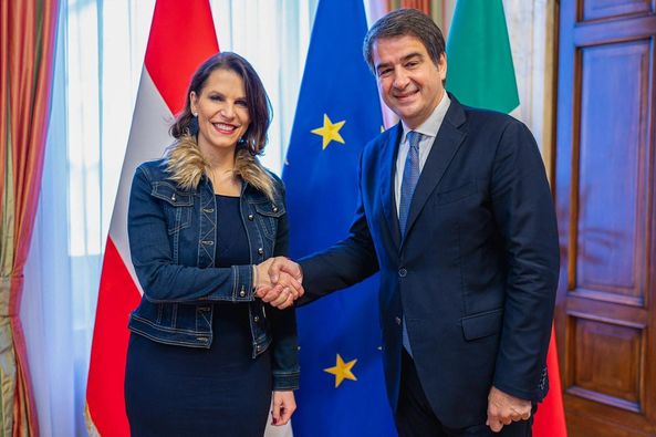 Il Ministro Fitto incontra il Ministro austriaco Karoline Edtstadler