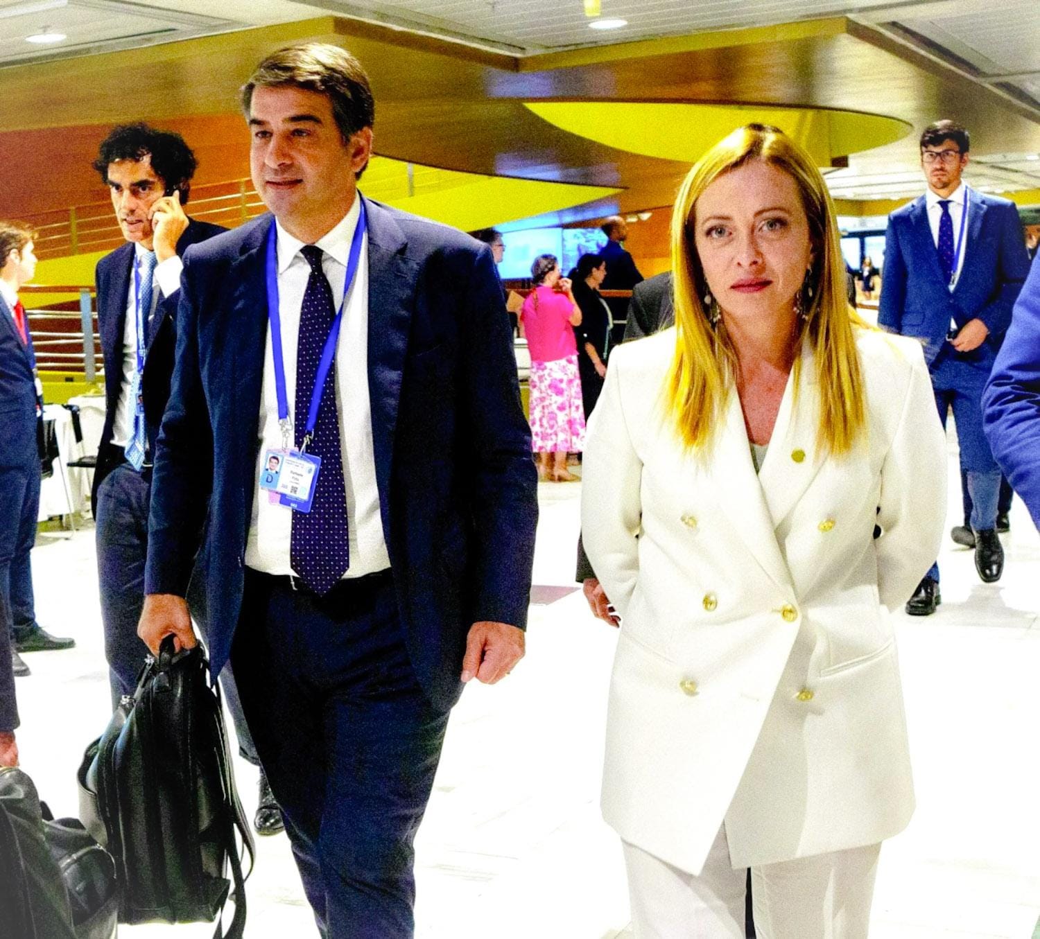 Imballaggi, accordo su norme UE. Ministro Fitto: "Giusto compromesso tra tutela ambientale e esigenze del sistema italiano del settore"