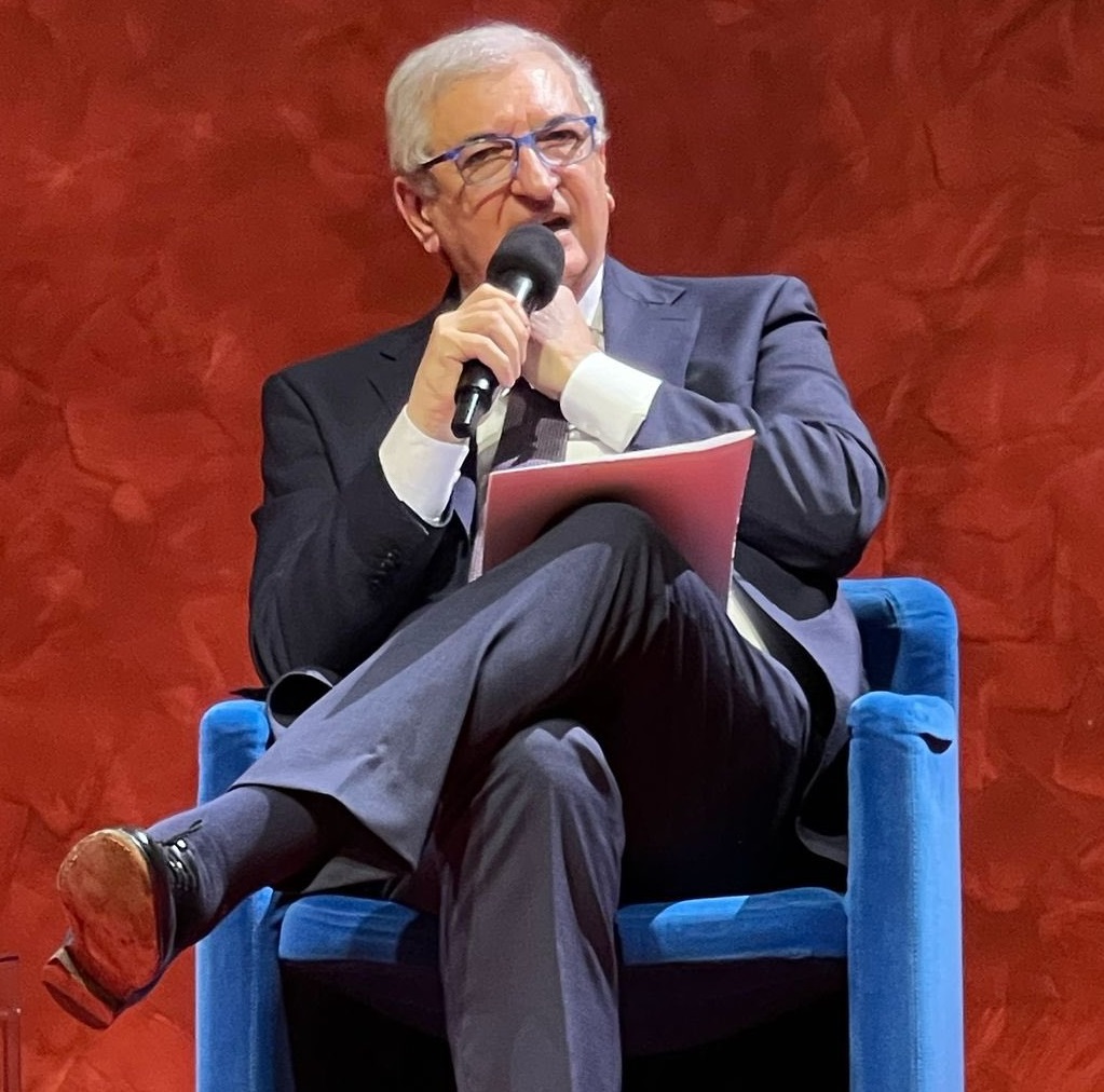 Ministro Foti: «Noi con Kiev, ma l'Europa non allarghi il solco con gli Stati Uniti»