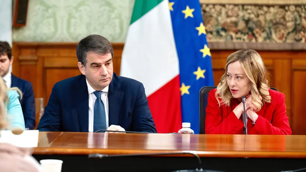 Il Ministro Fitto è il candidato dell'Italia per la Commissione UE. "Grazie al Presidente Meloni per la fiducia accordata, pronto a dare il mio contributo"