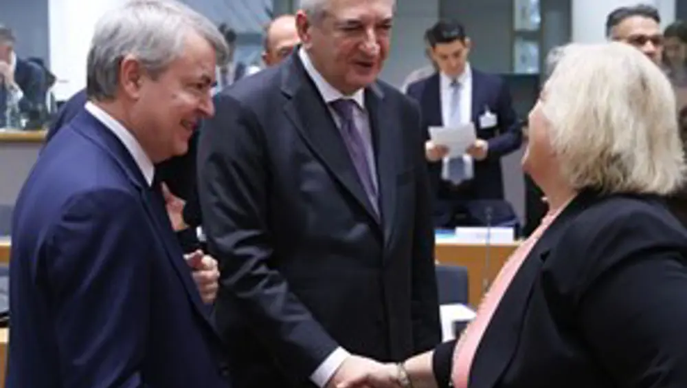 Ministro Foti: "Bilancio UE sia ambizioso, appoggio allargamento totale"